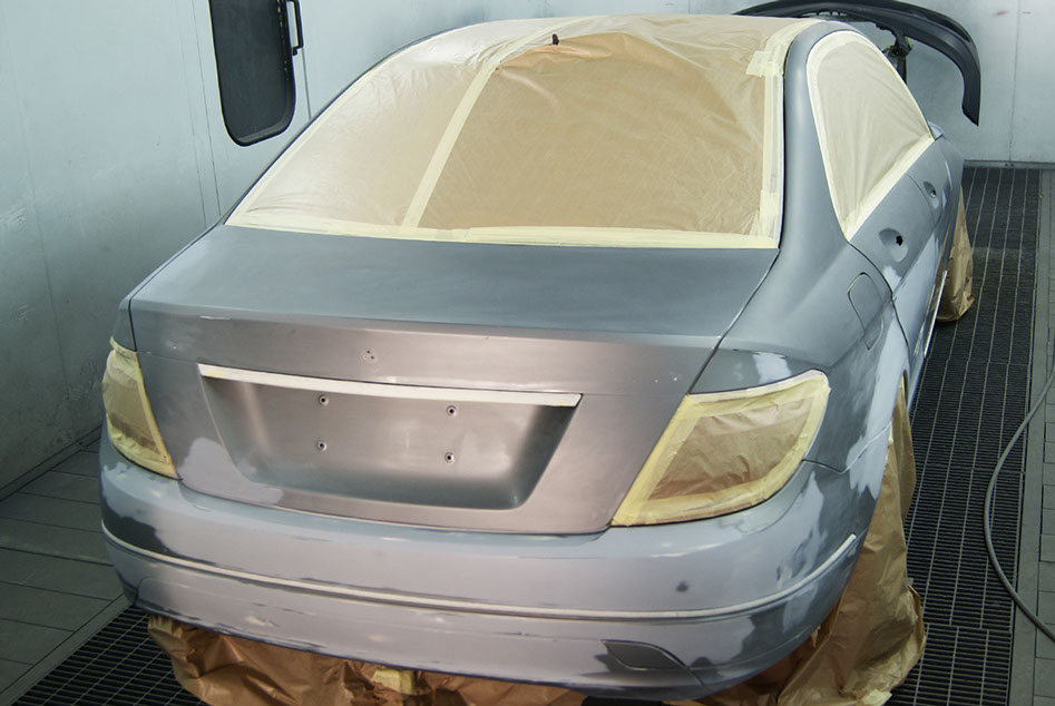 Mercedes preparado para pintar